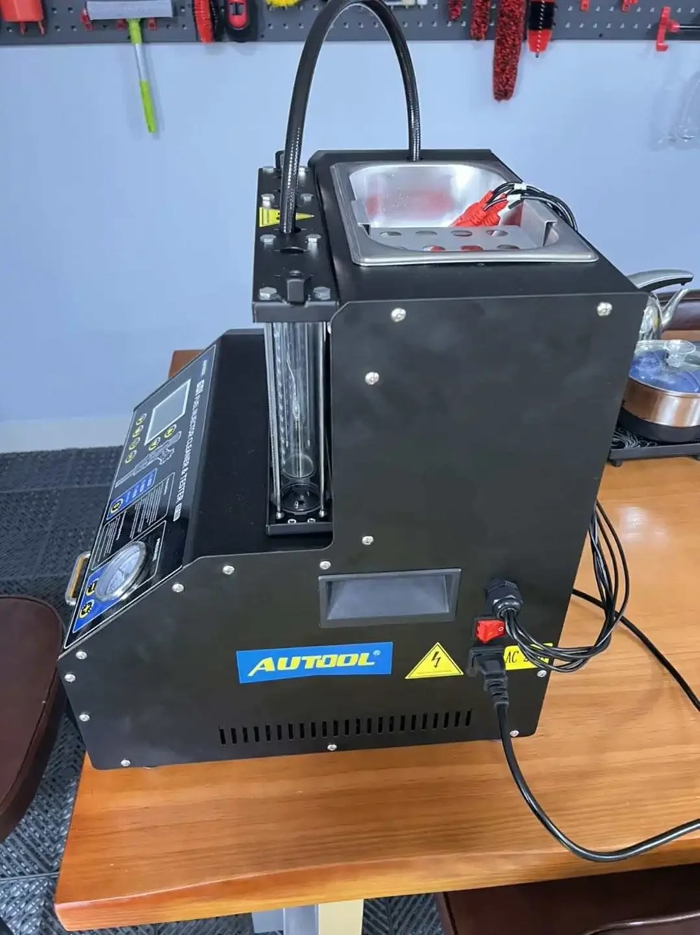 Fuel Injector Tester - GDI EFI FEI 6-Cylinder 110V-230V Piezoelectric